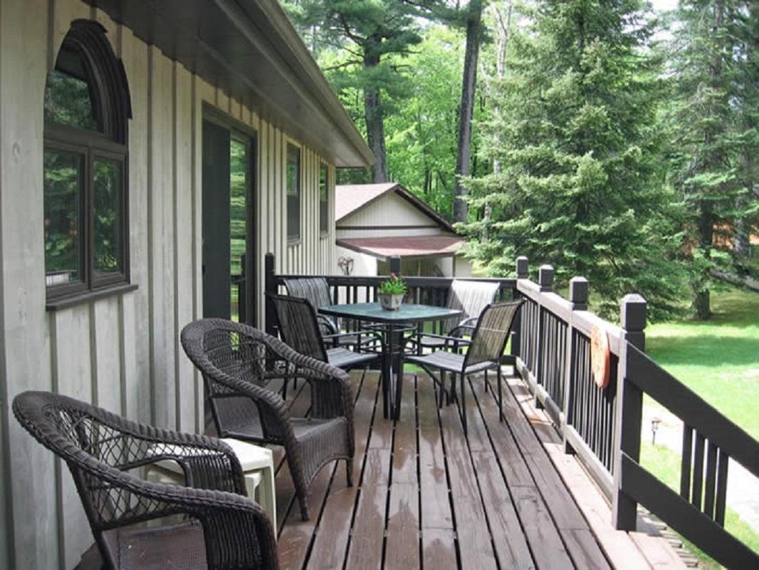Crazy Loon Lodge Saint Germain Экстерьер фото