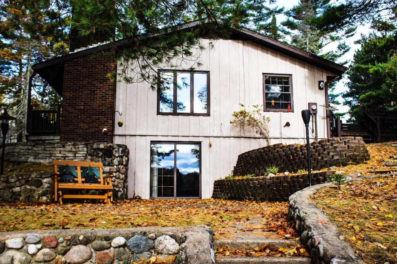Crazy Loon Lodge Saint Germain Экстерьер фото